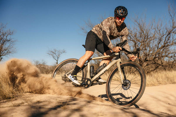 Enve moves into the gravel sphere with the new Enve Mog