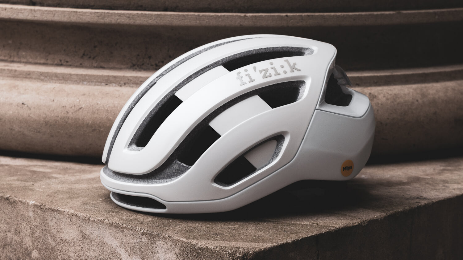 Fizik Kudo hero