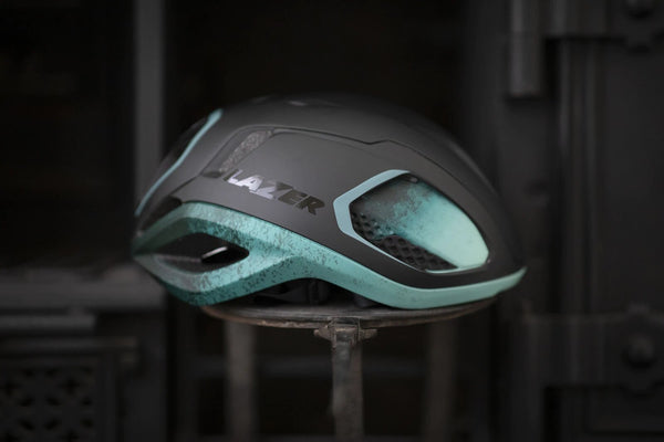 La combinación de protección y comodidad en los nuevos cascos KinetiCore de Lazer
