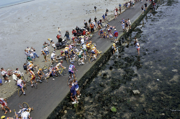 Causeway for concern – Tour de France 1999