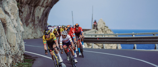 Immergetevi nella suspense - Seguite la Milano-Sanremo in diretta e senza interruzioni