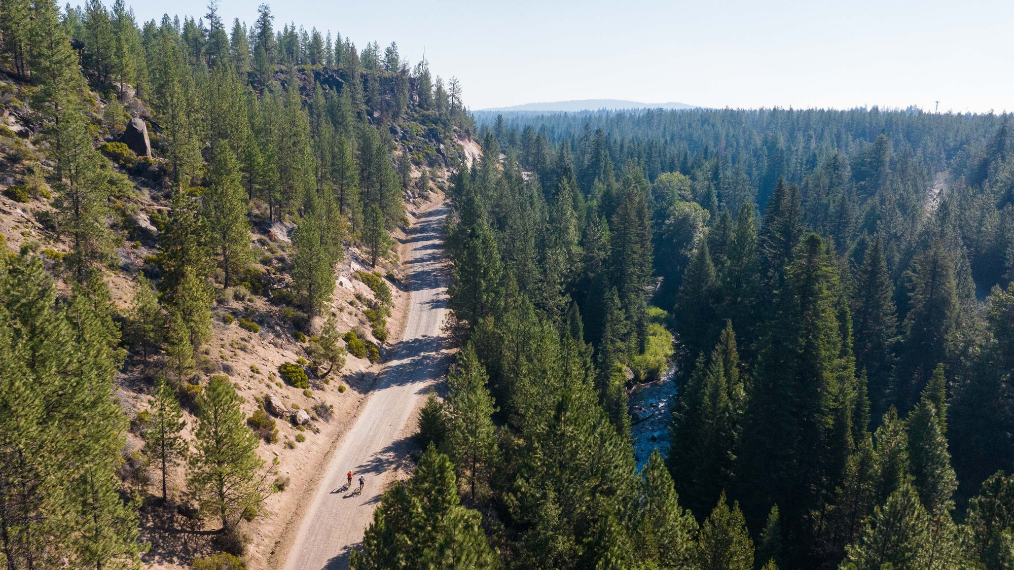 Sake, ardillas y gravel extremo en Bend: probando el grupo Shimano GRX de 12 velocidades