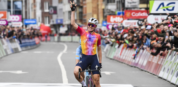 One for the history books: Demi Vollering secures the Ardennes Classics hattrick with Liège-Bastogne-Liège Femmes victory