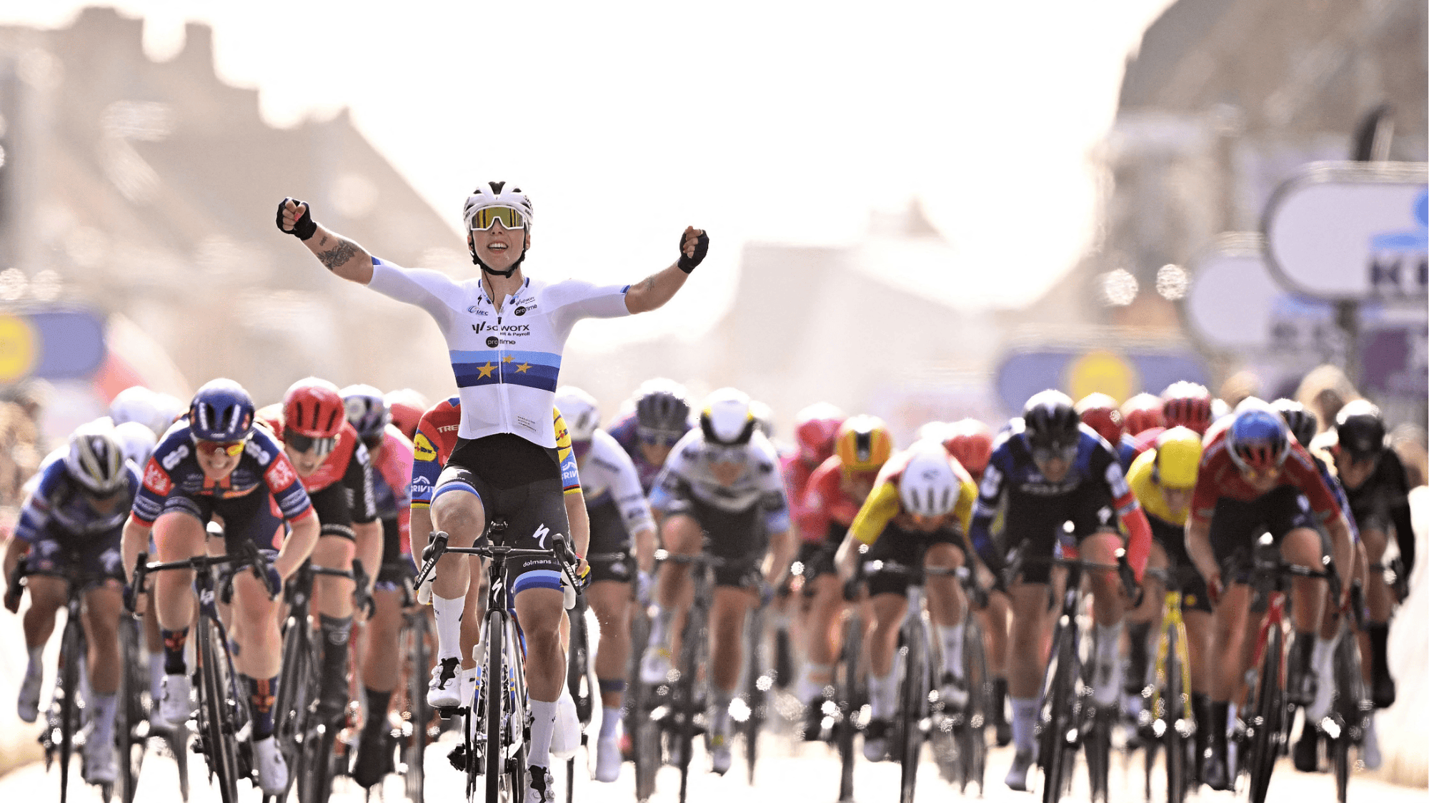 Lorena Wiebes wins Gent-Wevelgem 2025