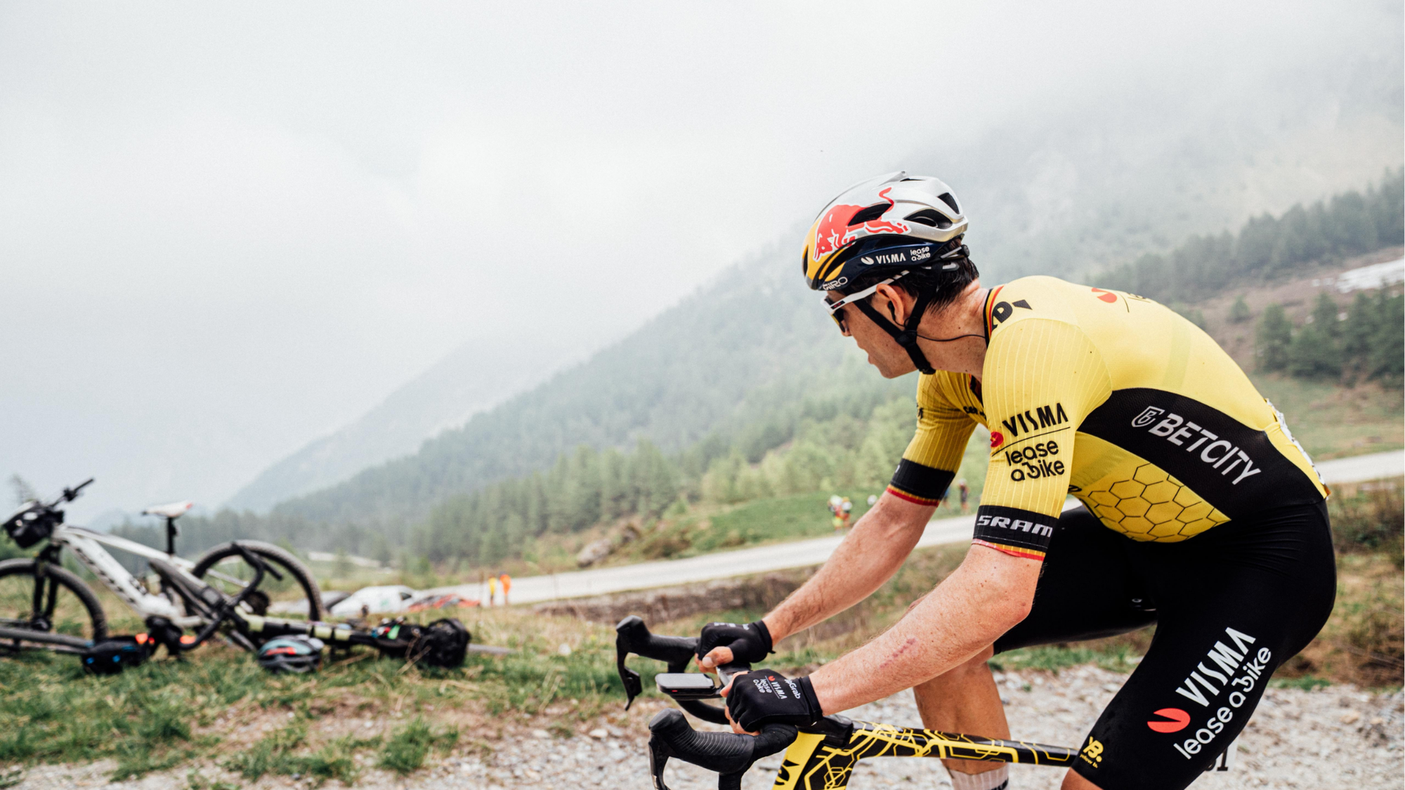 How to win a Grand Tour – Inside Visma-Lease a Bike’s tactical Giro masterclass