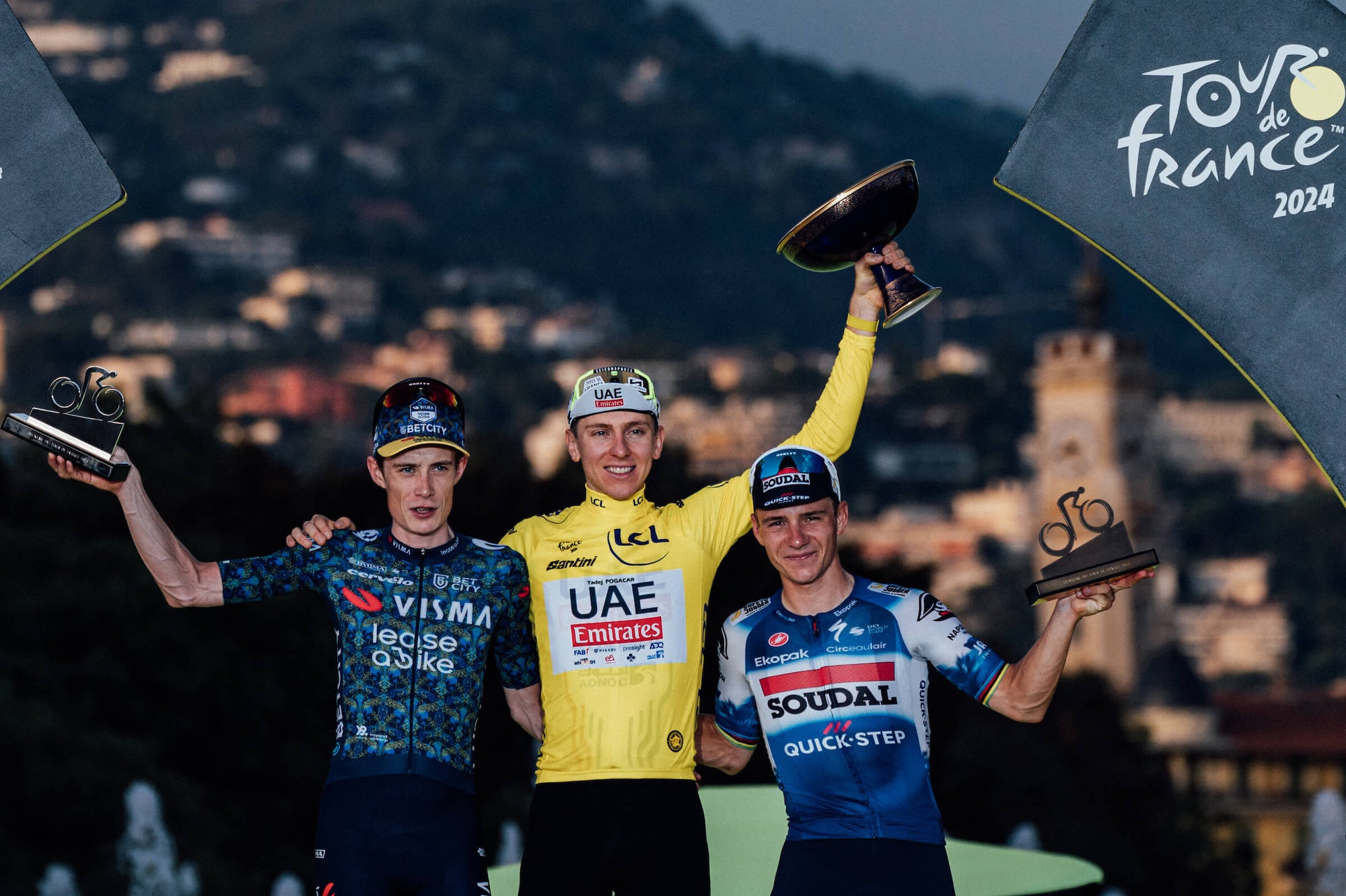 Final Tour de France podium 2024
