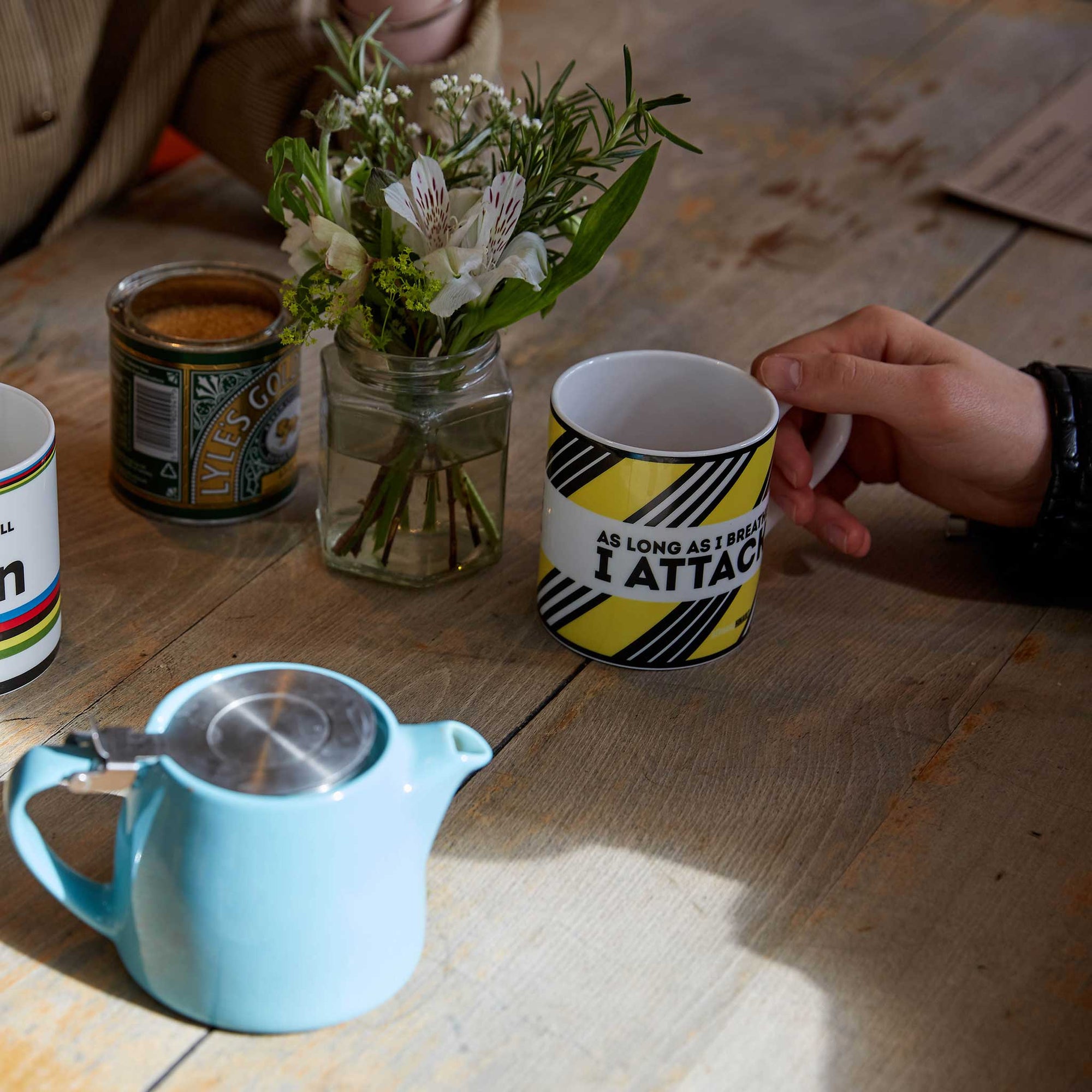 Mugs & Drinkware